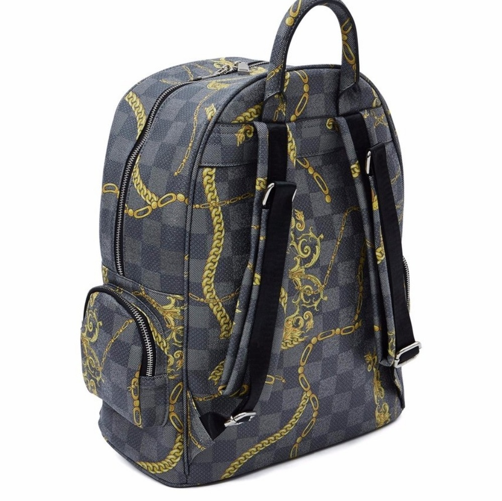 🚫SOLD!!🚫Sharkmouth Gold chain backpack - Picture 4 of 8